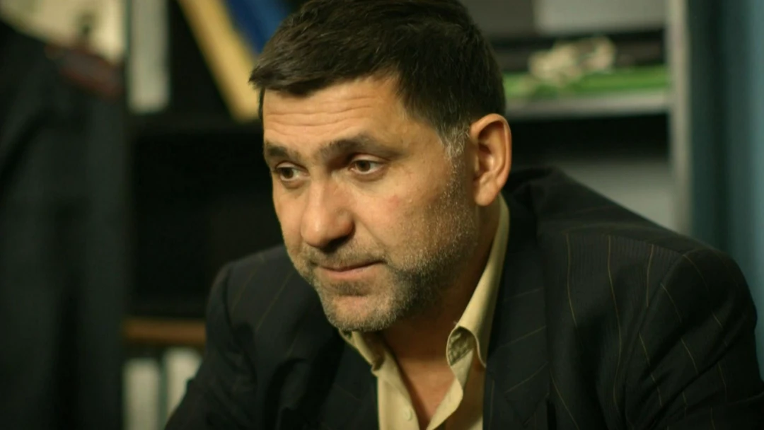 Фильм А у нас во дворе