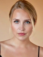 Елена Дудина