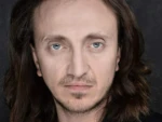 Денис Дорохов