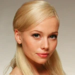 Елена Корикова