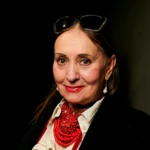 Лариса Кадочникова