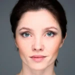 Елена Саар